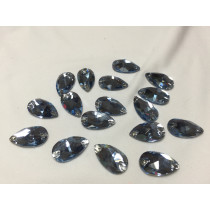 Teardrop sew on Light sapphire